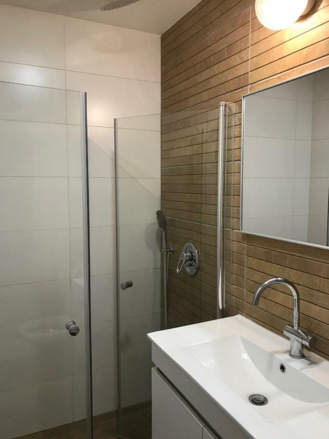 Stylish Apartment Near The Beach Haifa Luaran gambar
